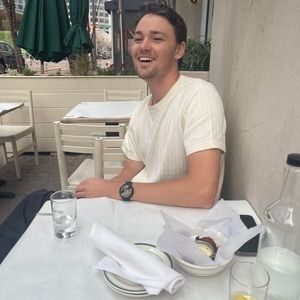 Meet your Posher, Cole